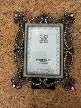 Ornate Pink and Silver Decorative 3.5x5 Photo Frame